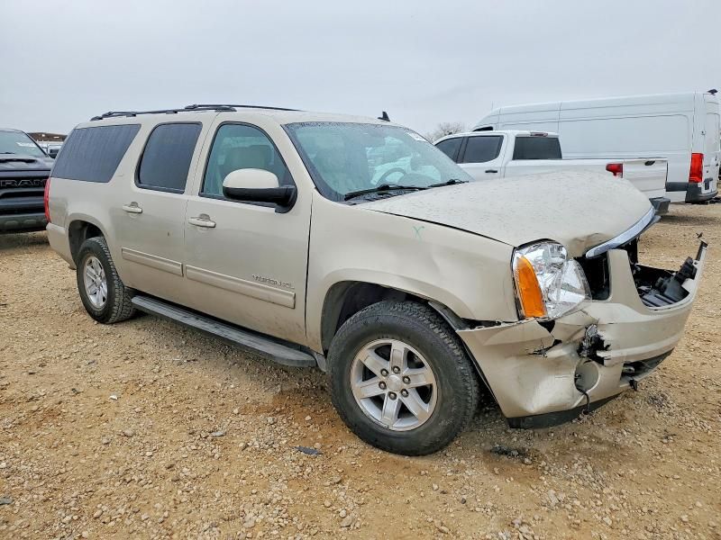 2011 GMC Yukon xl K1500 slt