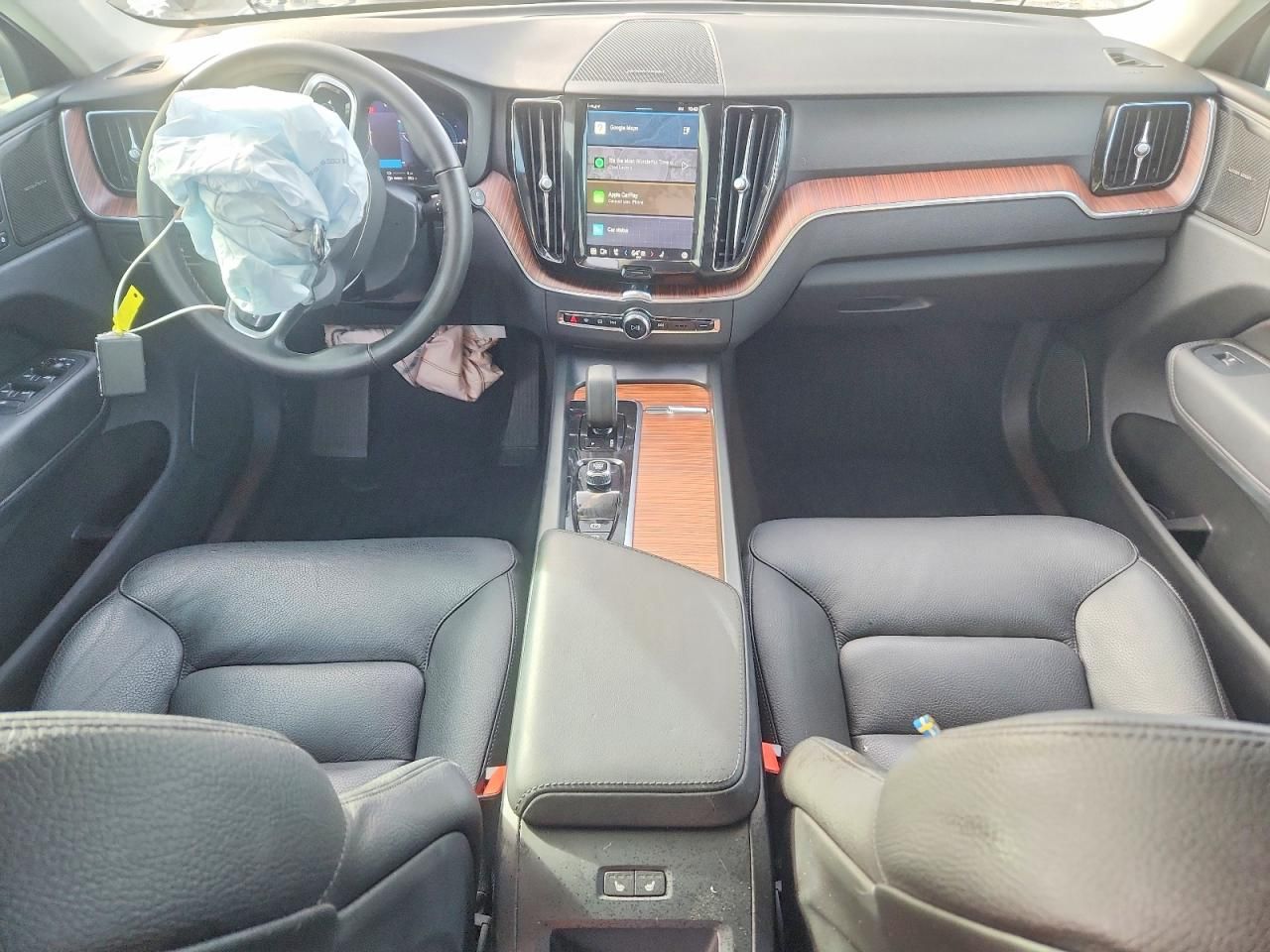 2024 Volvo Xc60 Plus