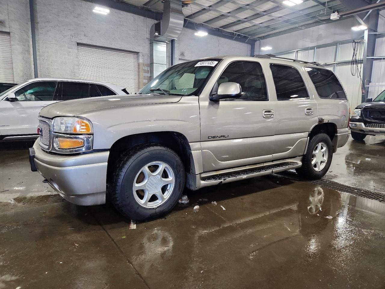 2001 GMC Denali