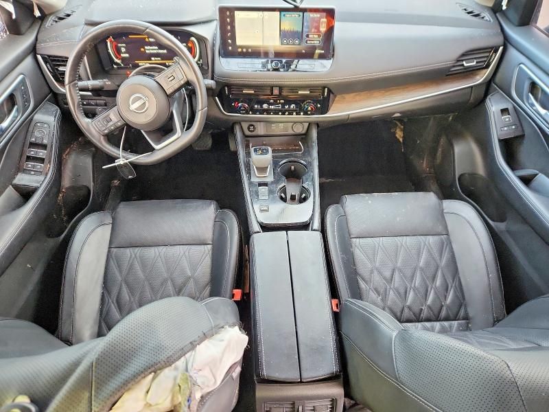 2024 Nissan Rogue Platinum