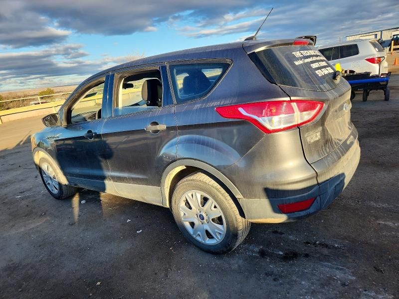 2015 Ford Escape s