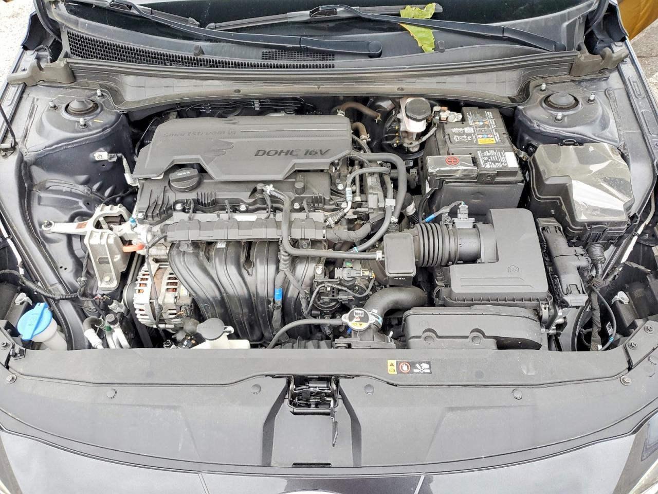 2022 Hyundai Elantra Limited