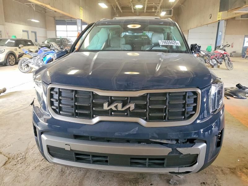 2023 KIA Telluride s