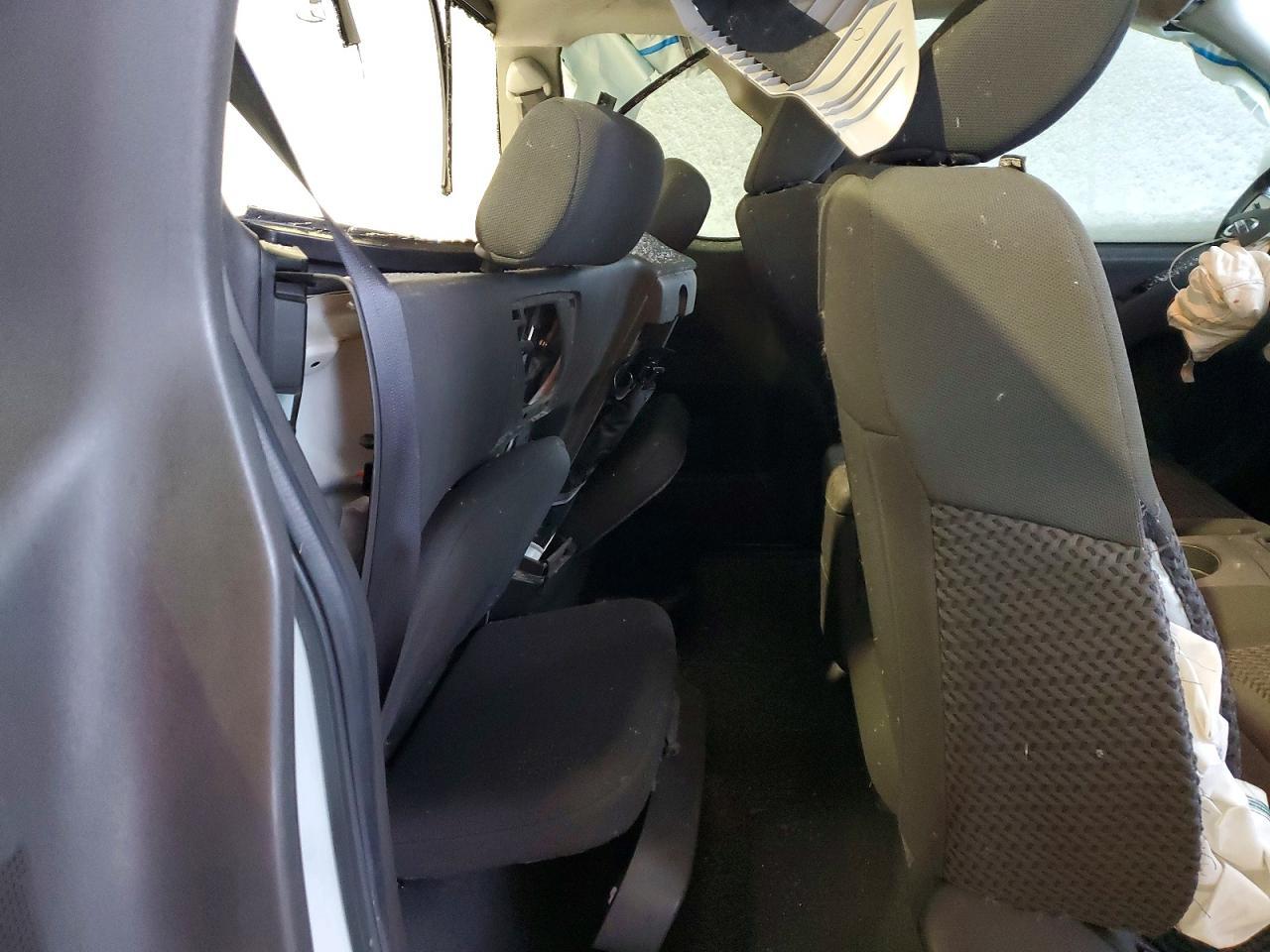 2019 Nissan Frontier s