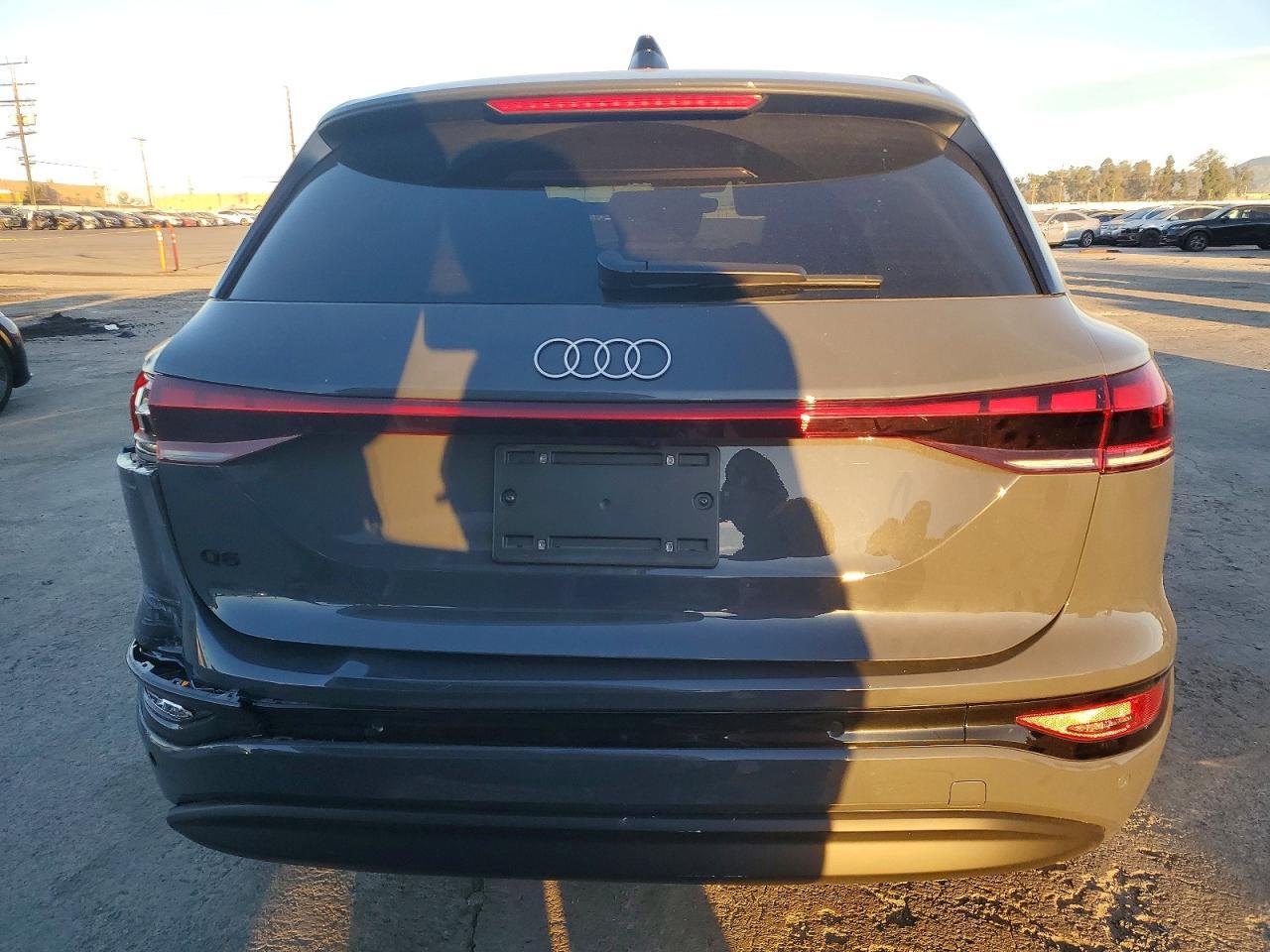2025 Audi Q6 E-tron Premium Plus