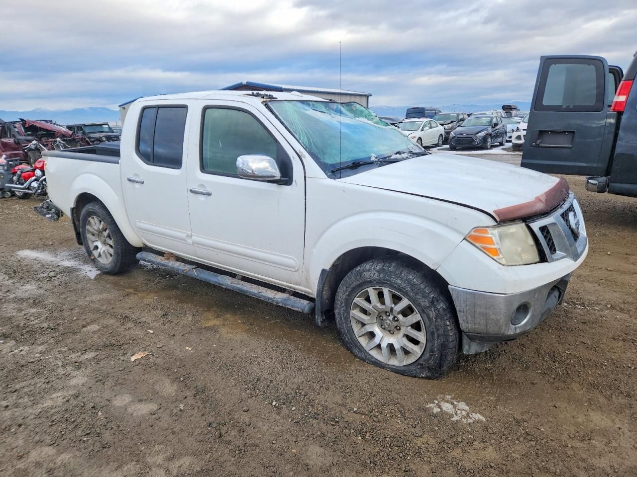 2009 Nissan Frontier Crew cab se
