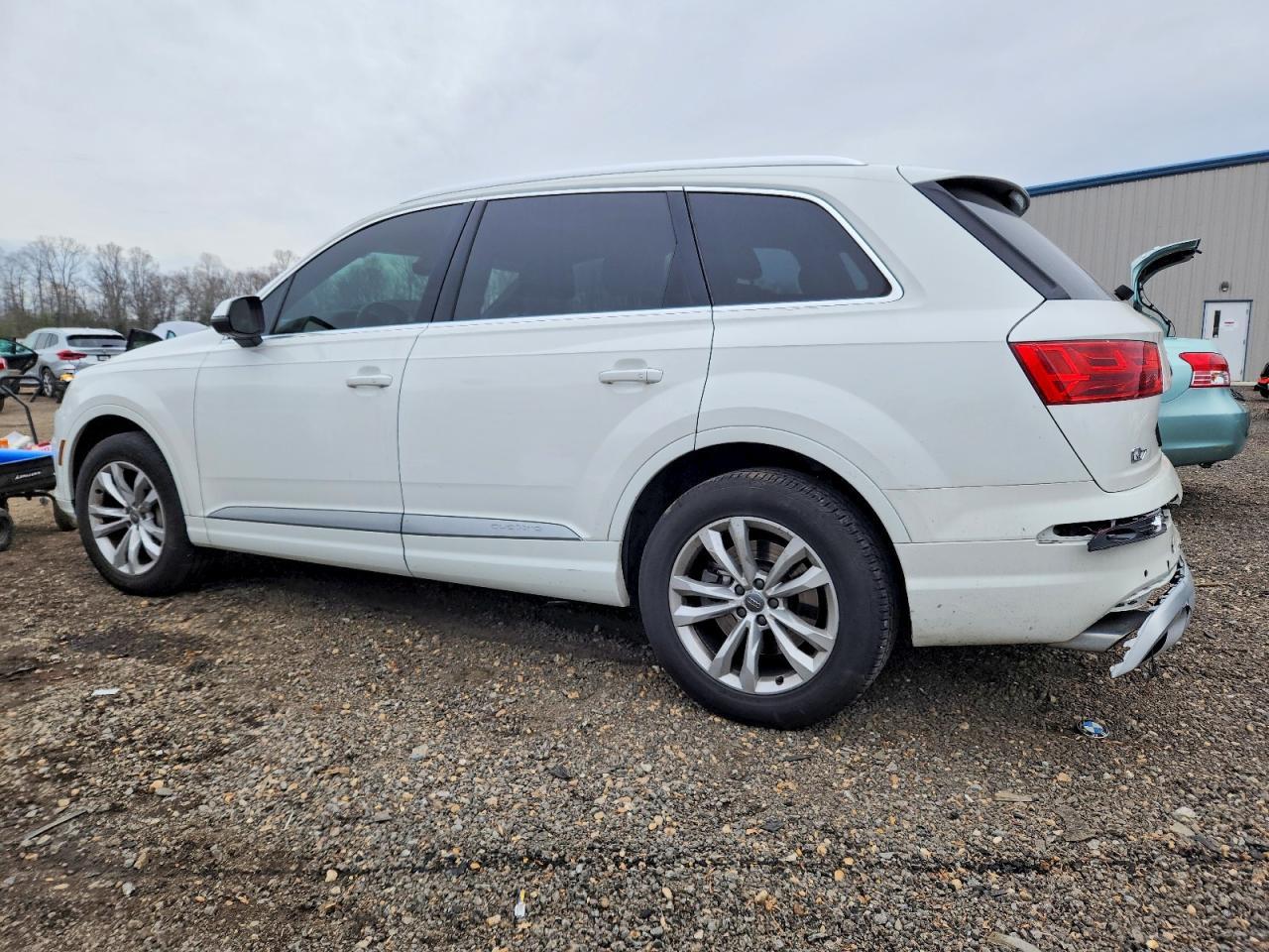 2017 Audi Q7 Premium Plus
