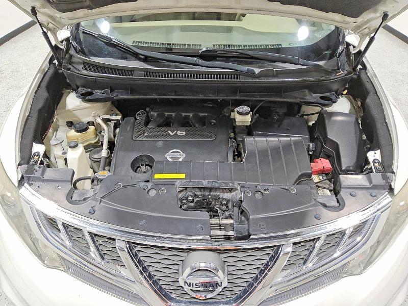 2014 Nissan Murano s