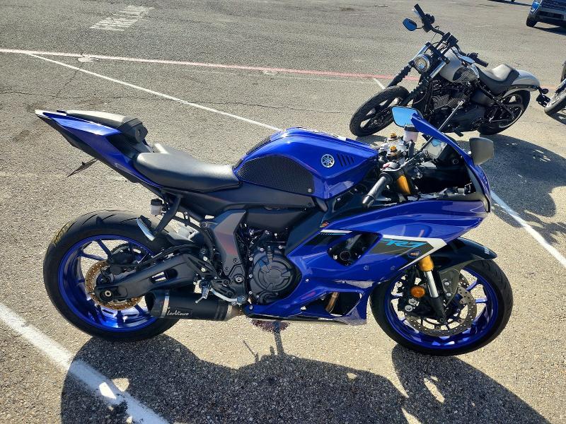 2025 Yama YZFR7
