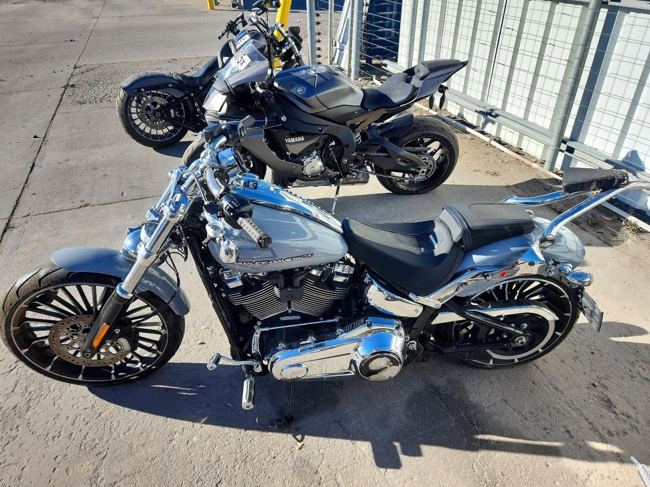 2025 Harley-Davidson Fxbr