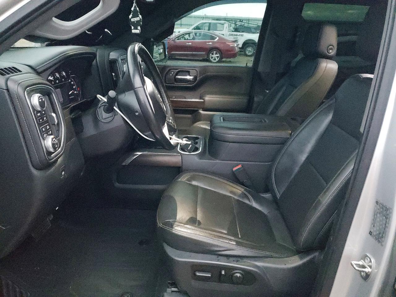 2019 GMC Sierra K1500 slt