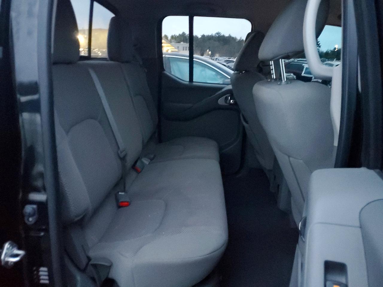 2021 Niss Frontier sv