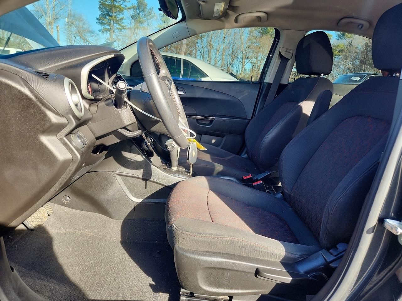 2019 Chevrolet Sonic lt