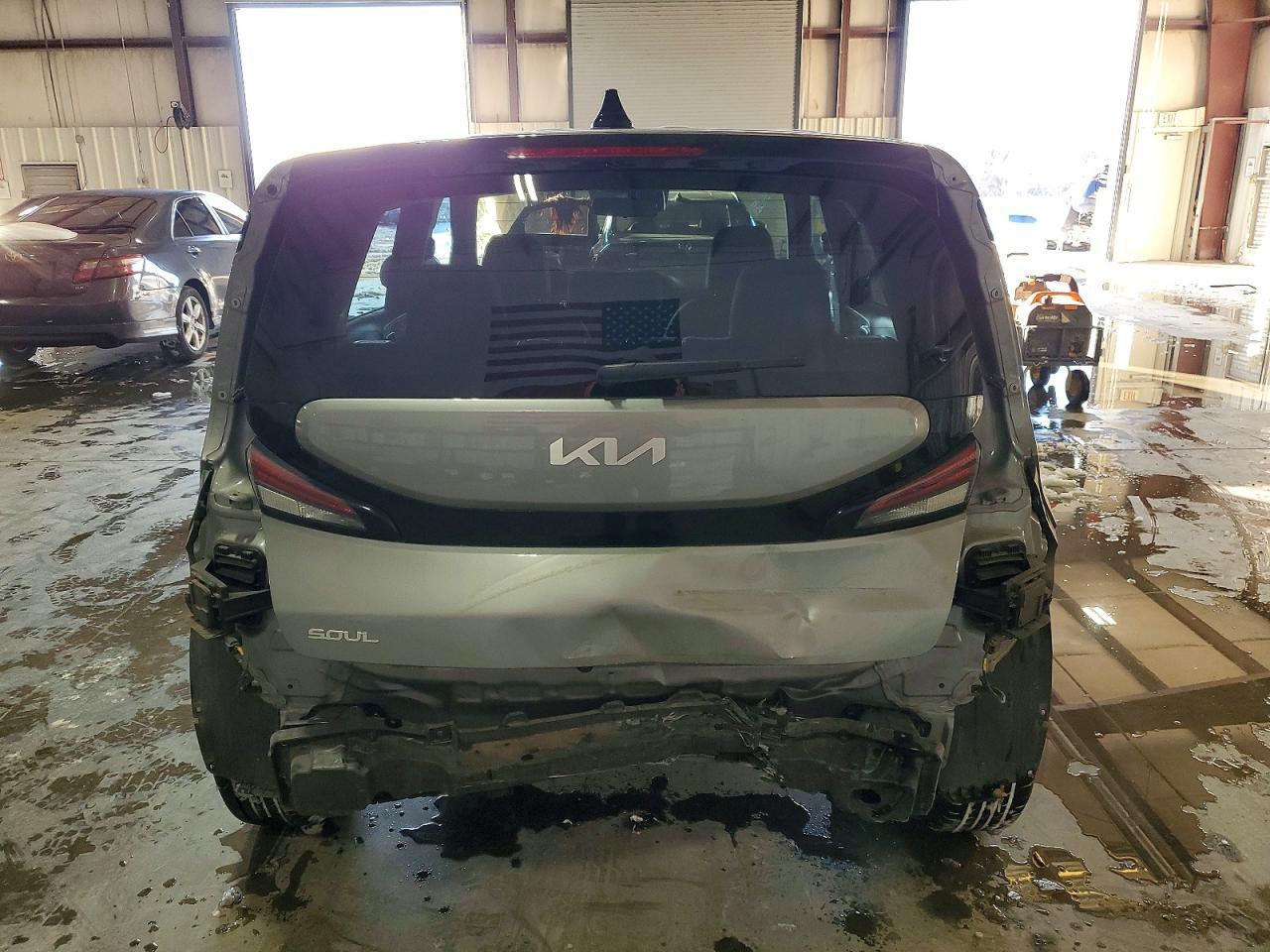 2025 KIA Soul lx