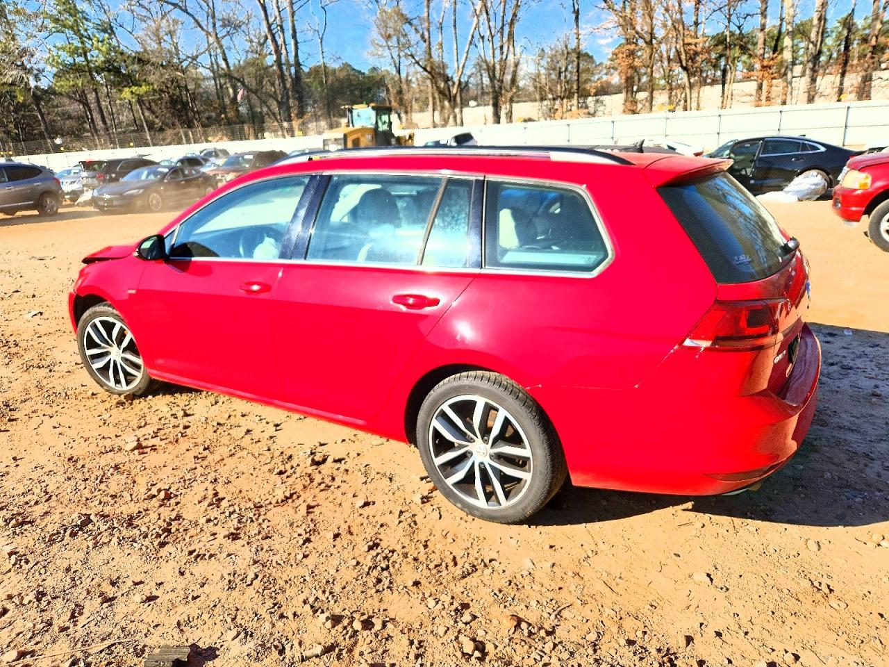 2016 Volkswagen Golf Sportwagen s