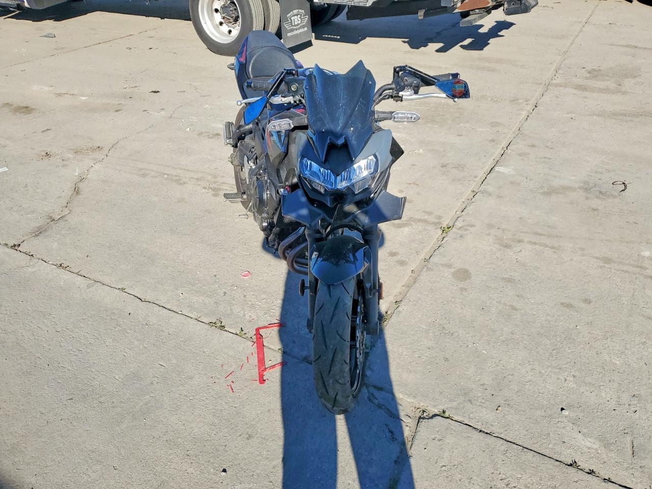 2025 Kawasaki ER650 P