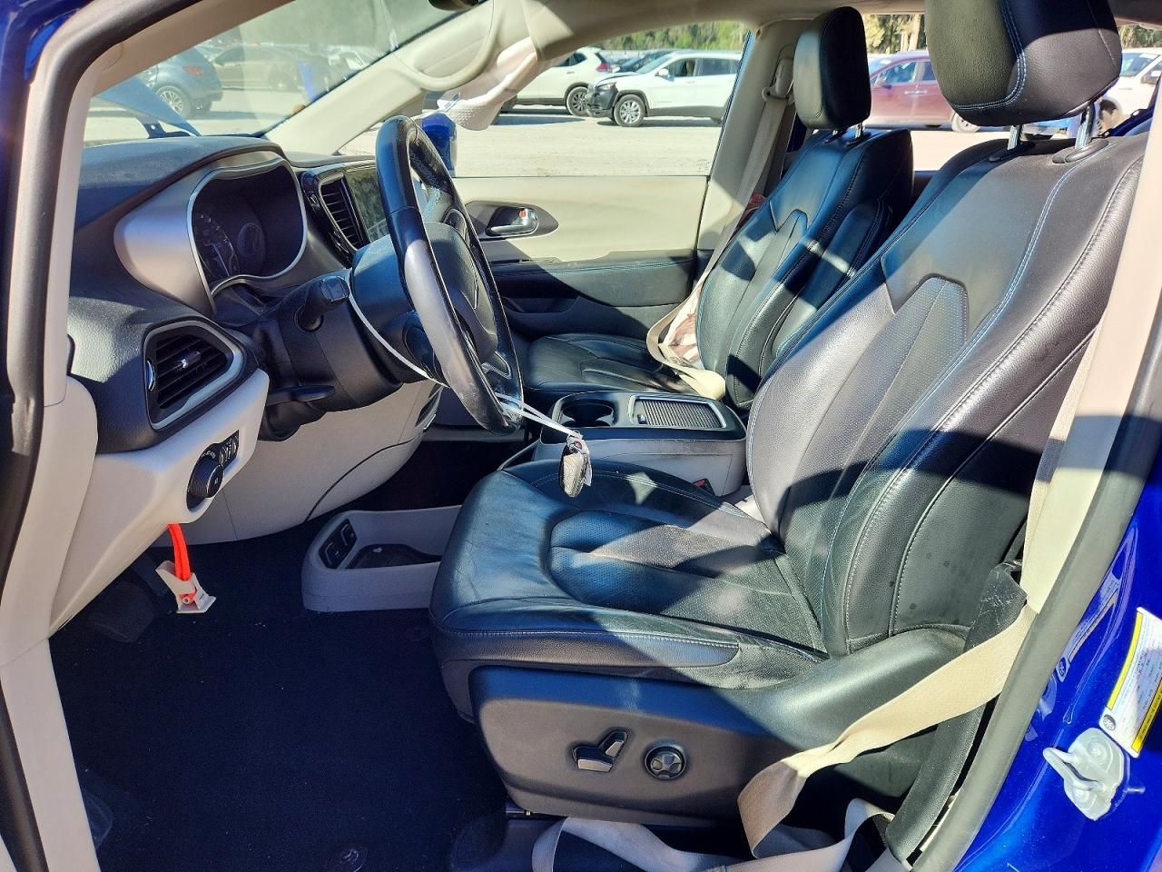 2021 Chrysler Pacifica Touring l