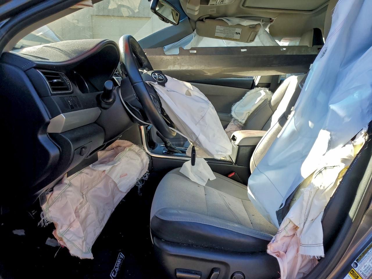 2016 Toyota Camry xse