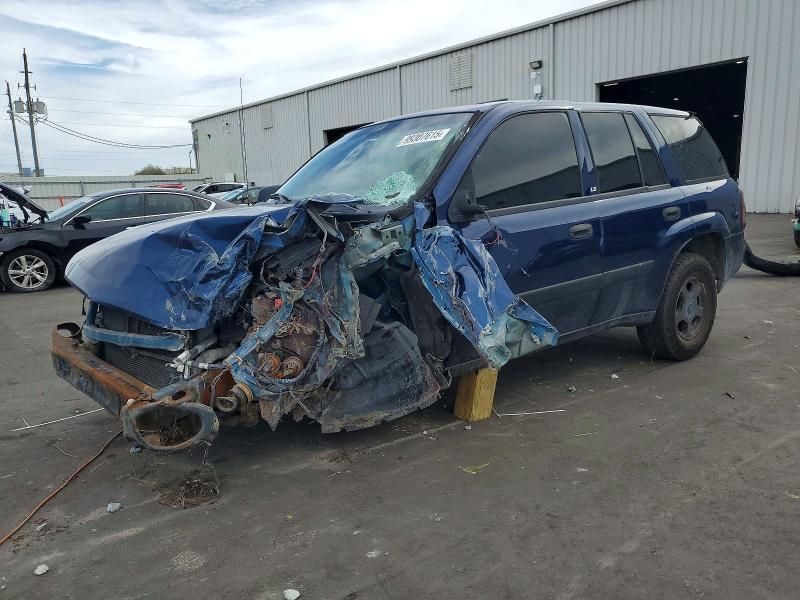 2004 Chevrolet Trailblazer ls