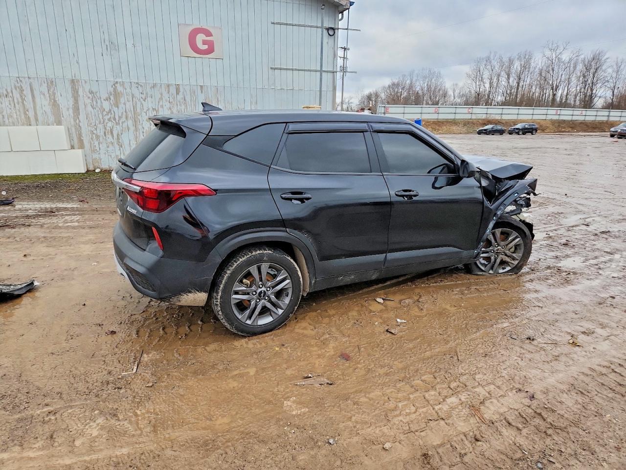2023 KIA Seltos lx
