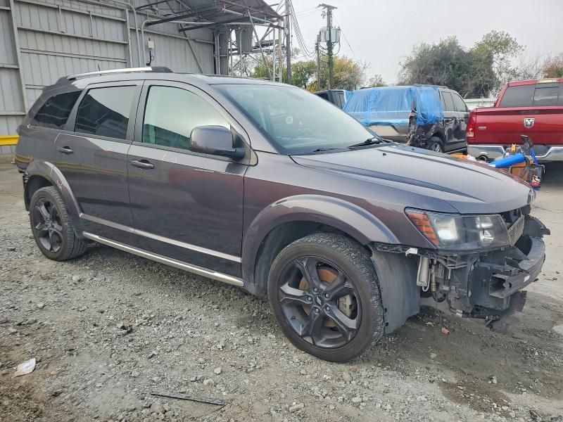 2020 Dodge Journey Crossroad