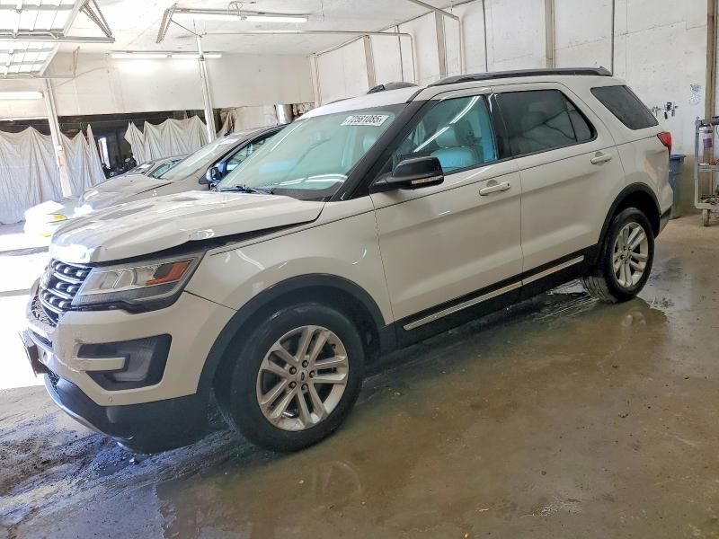 2017 Ford Explorer xlt