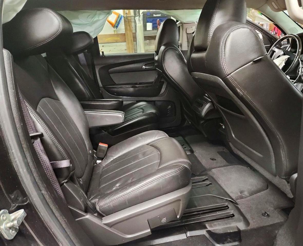 2011 GMC Acadia Denali