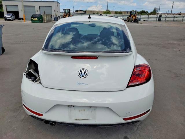 2018 Volkswagen Beetle s