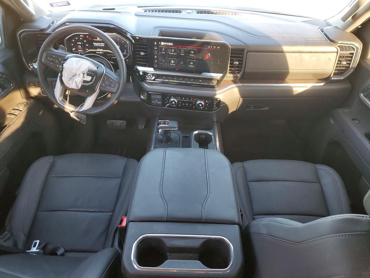 2025 GMC Sierra C1500 slt