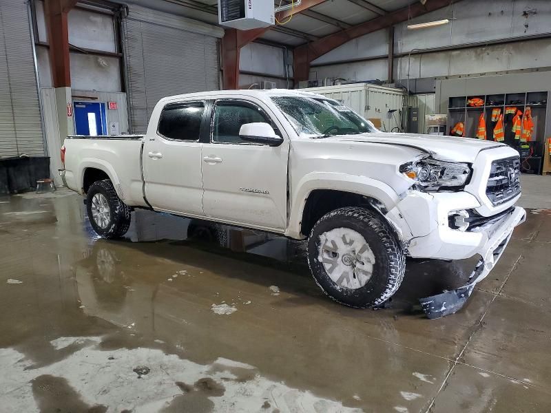 2016 Toyota Tacoma Double cab