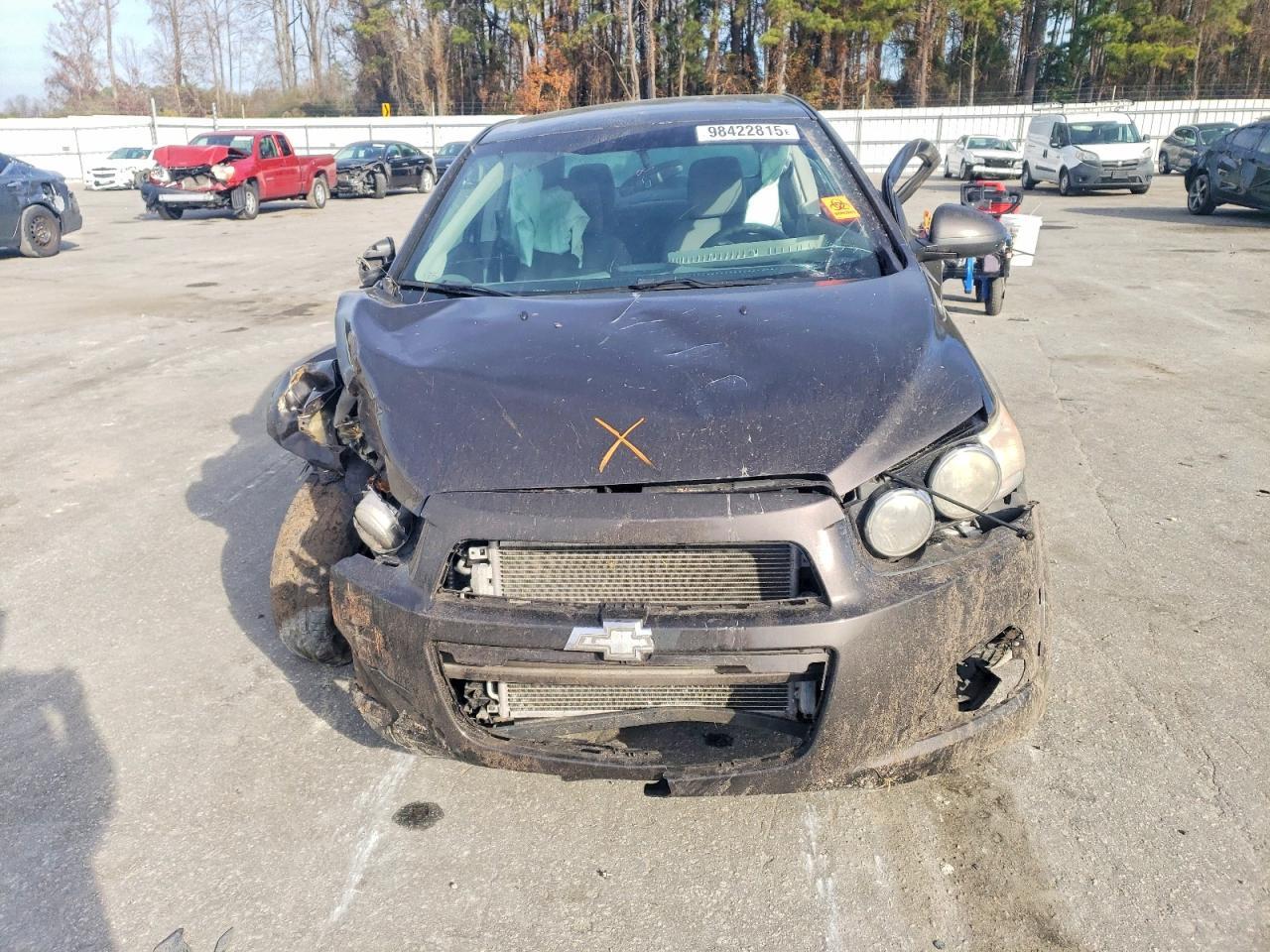 2014 Chevrolet Sonic ls