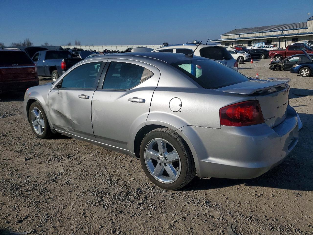 2014 Dodge Avenger se