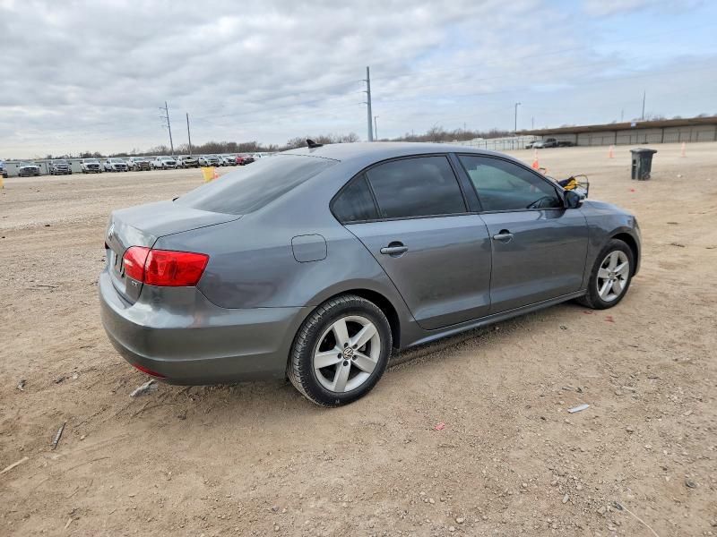 2012 Volkswagen Jetta tdi