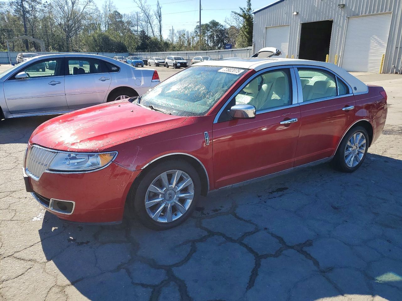 2010 Lincoln Townhouse MKZ