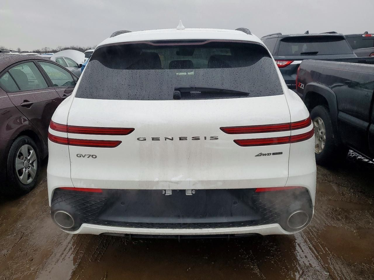 2022 Genesis Gv70 Base