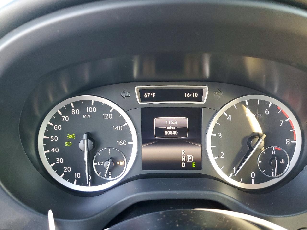 2018 Infiniti Qx30 Base