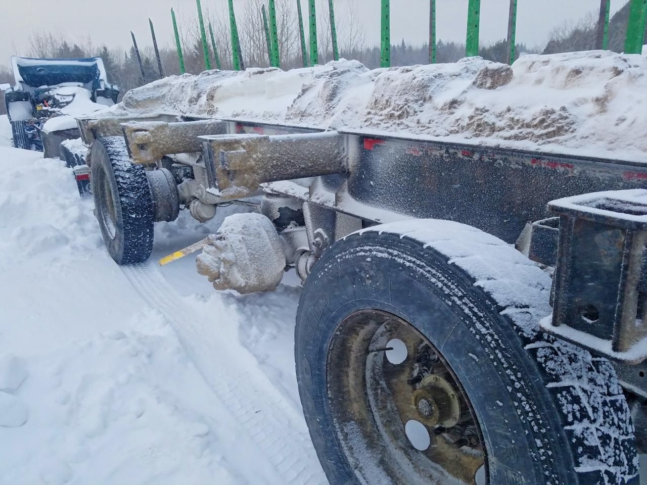 2006 Manac Inc Trailer