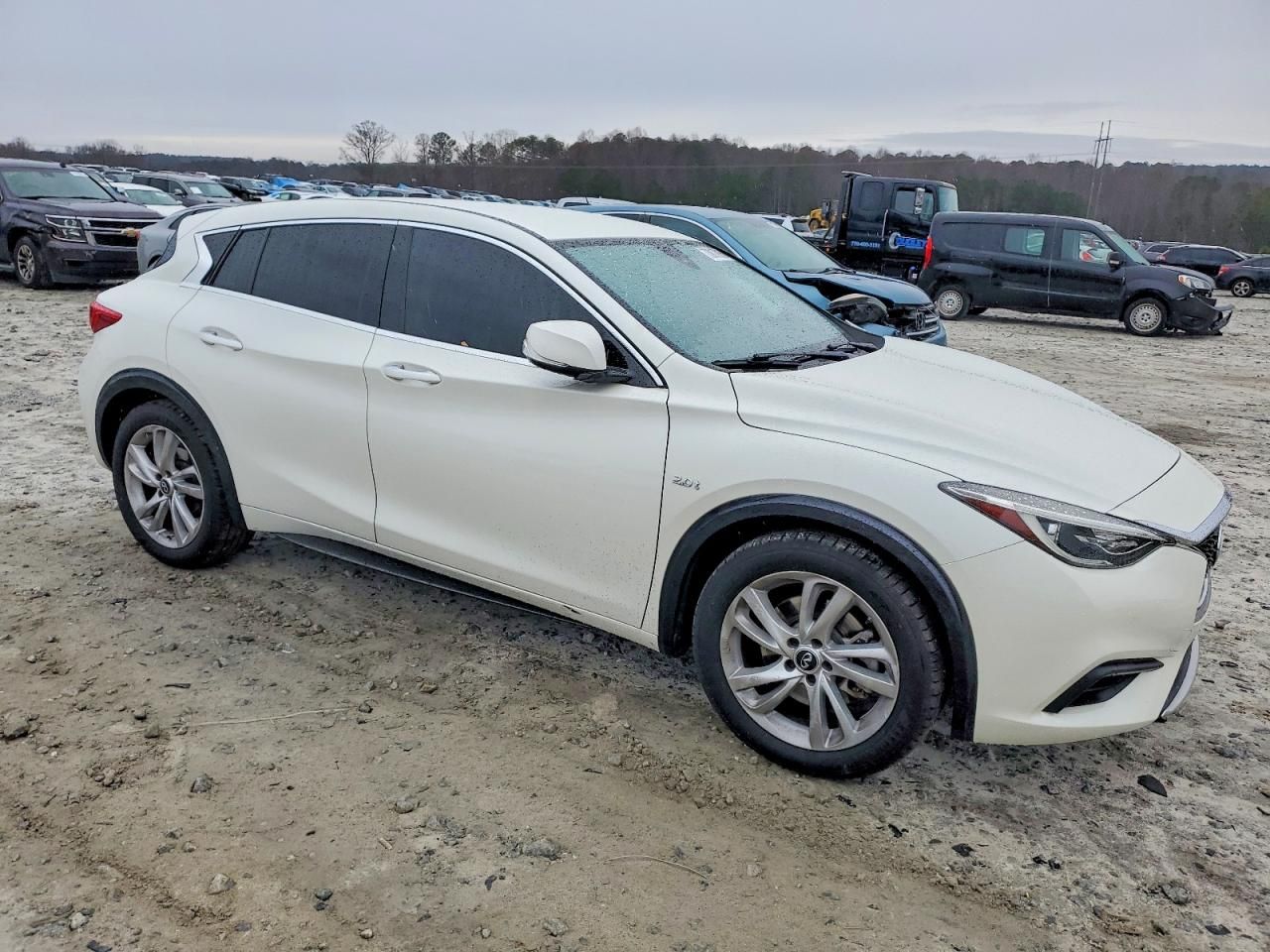 2017 Infiniti Qx30 Base