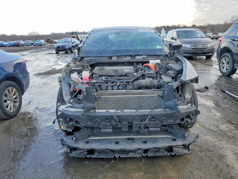 2024 Toyota Crown xle