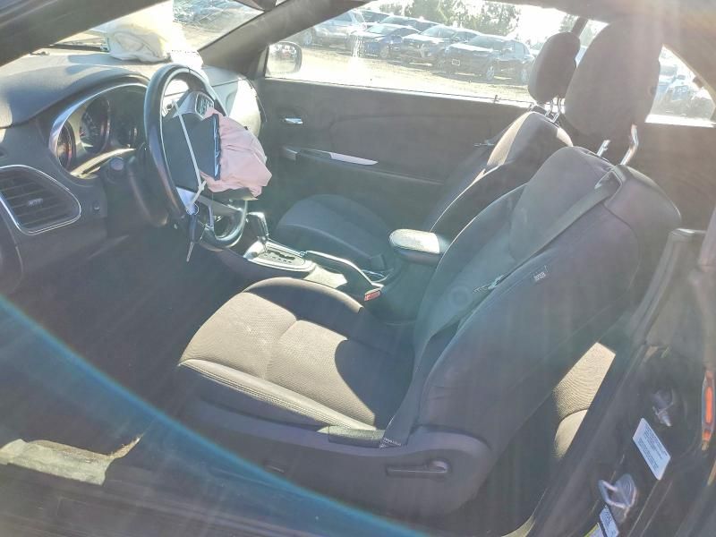 2013 Chrysler 200 Touring