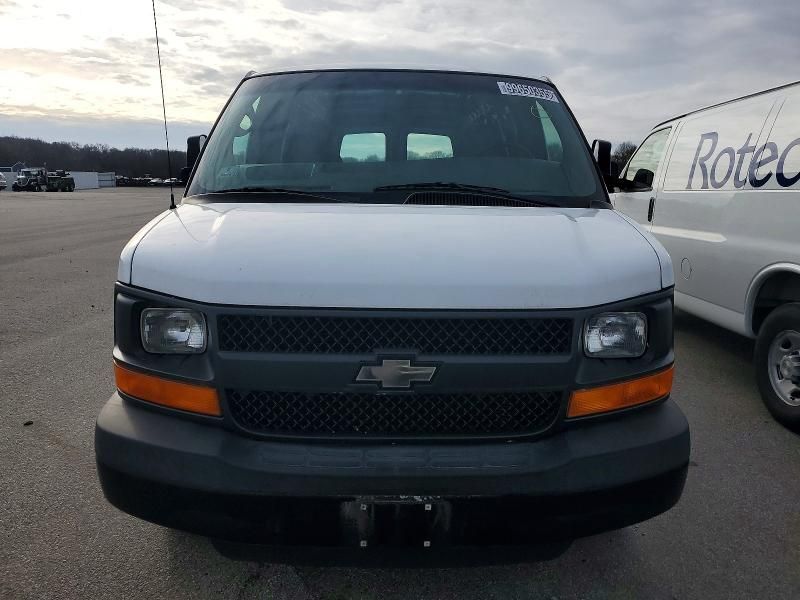 2009 Chevrolet Express G2500