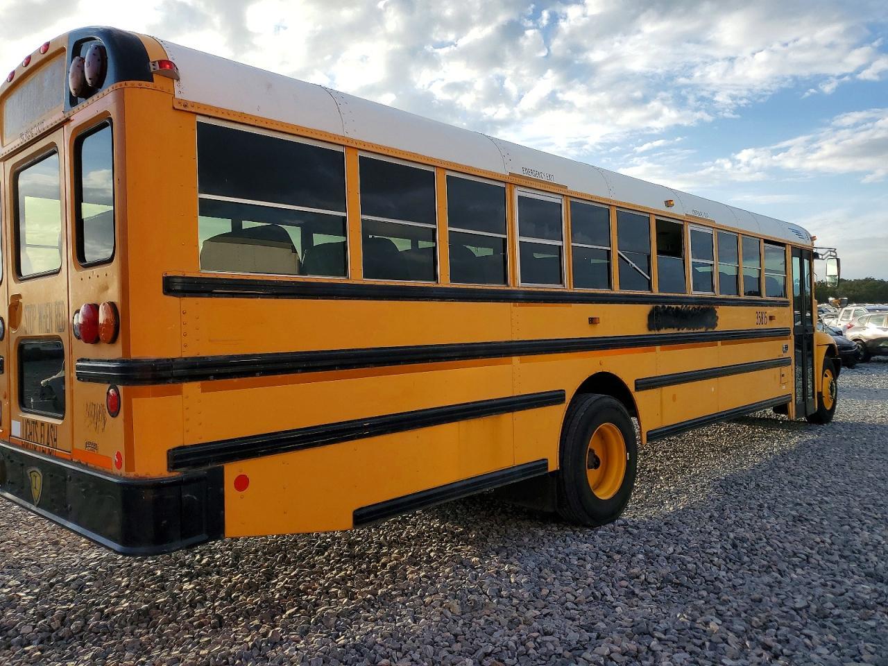 2013 Icrp 2013 IC Corporation CE Series School-School Bus