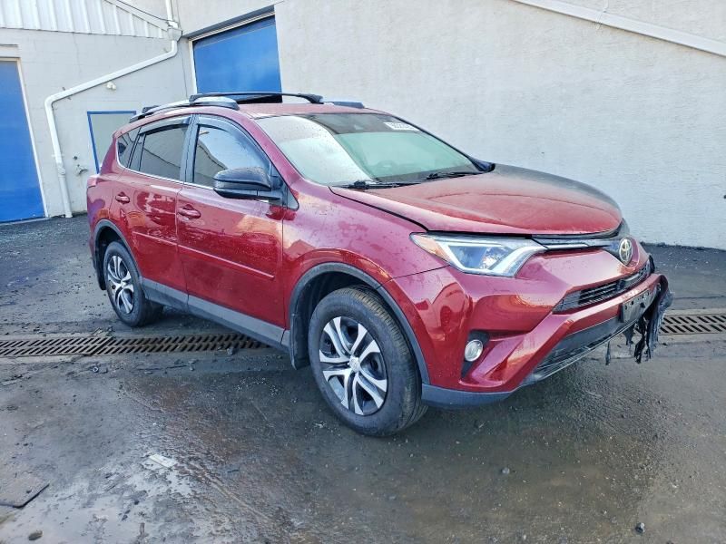 2018 Toyota Rav4 le