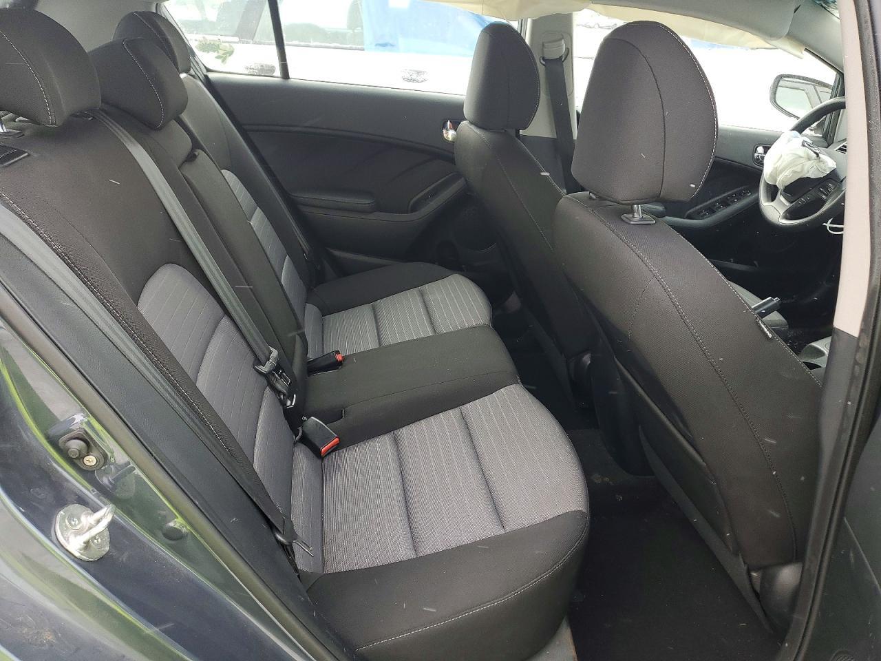 2016 KIA Forte ex