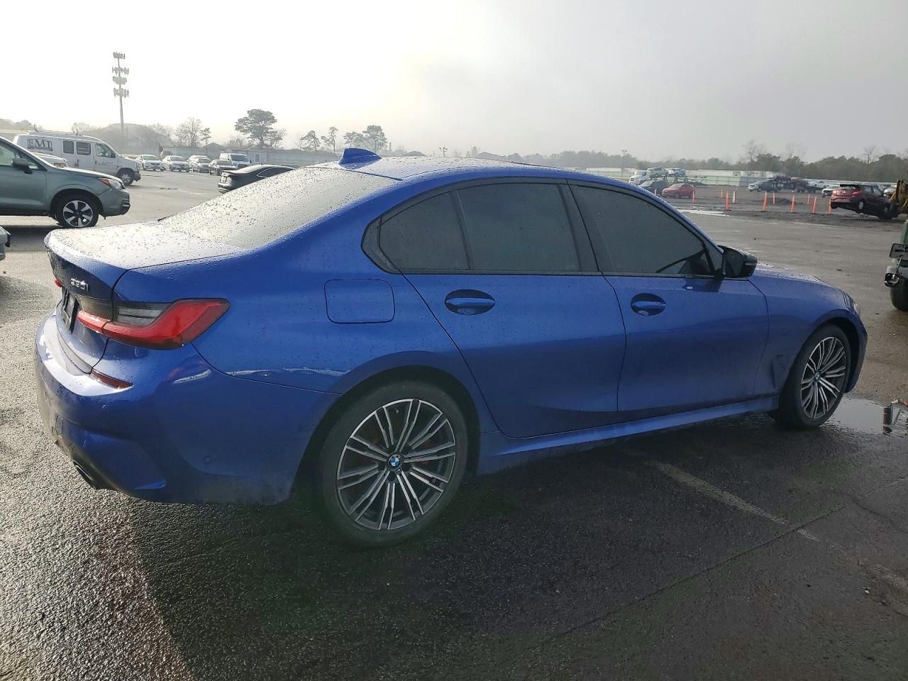 2021 BMW 330xi