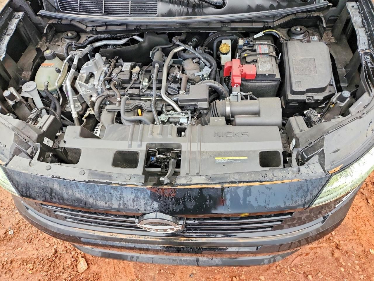 2025 Nissan Kicks sv