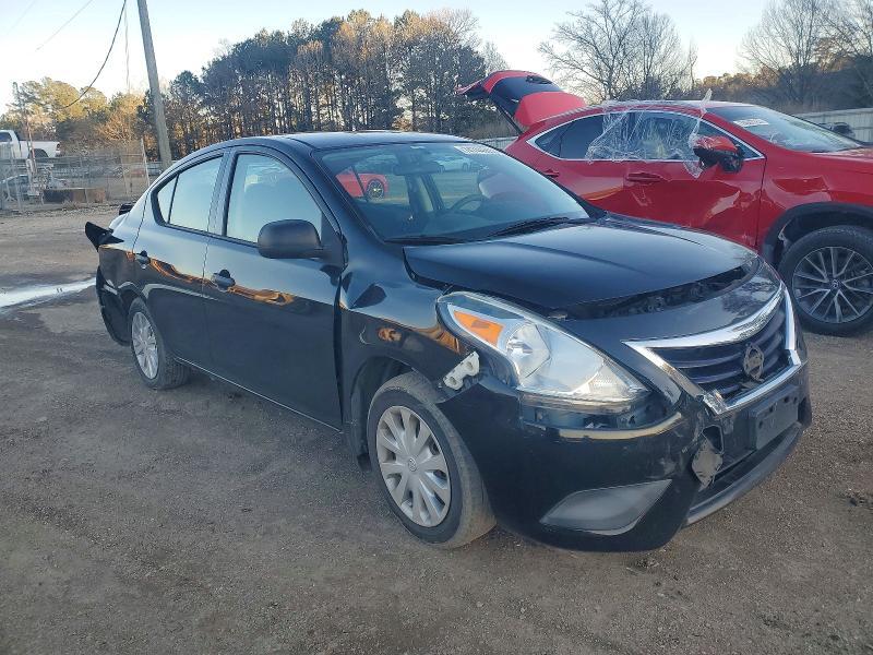 2015 Nissan Versa s