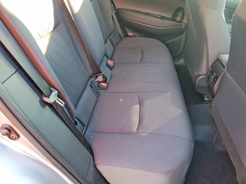 2025 Toyota Corolla Cross le