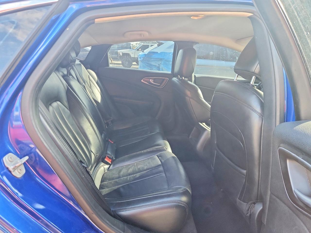 2017 Chrysler 200 Limited