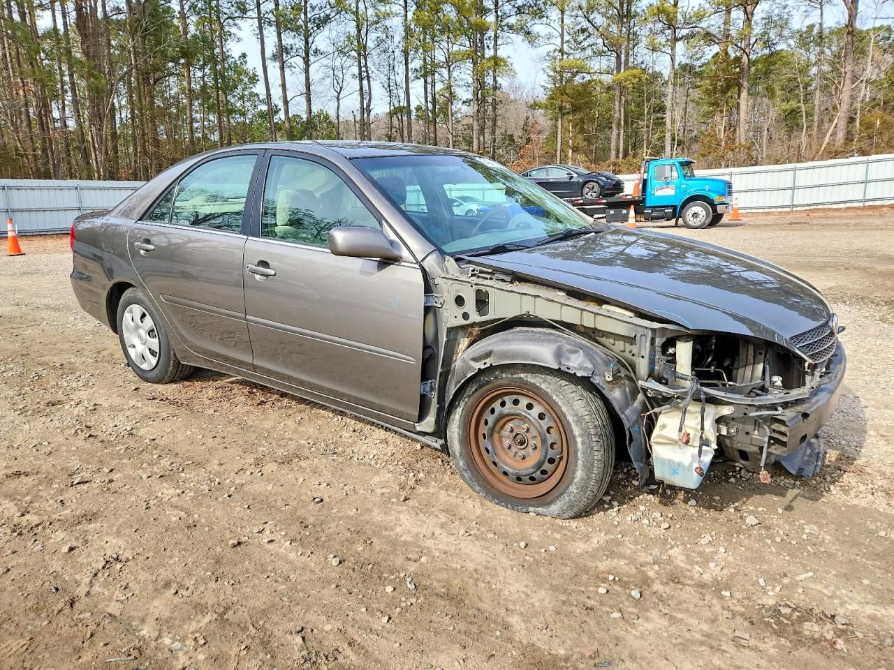 2004 Toyota Camry le